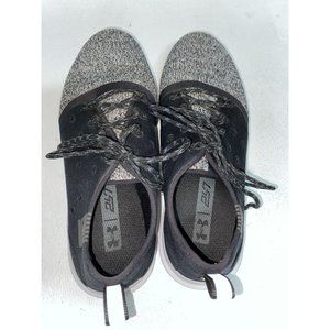 Mens Under Armour 7.5 black shoes